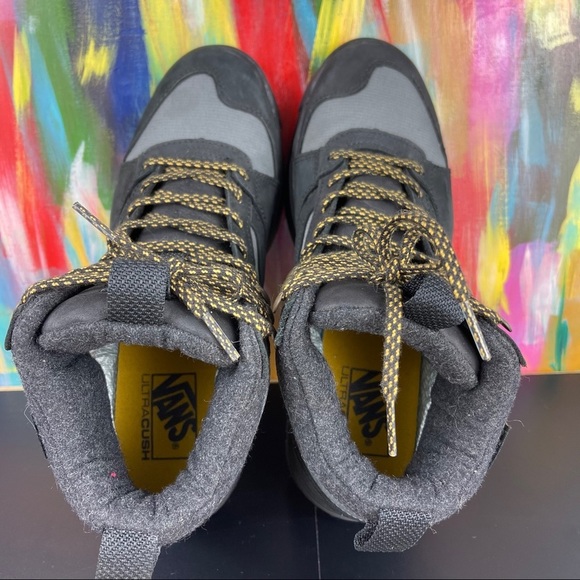 Vans Ultrarange Hi Gore-Tex MTE Sneakers - Picture 6 of 7